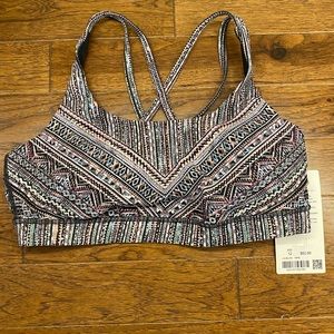 Lululemon sports bra